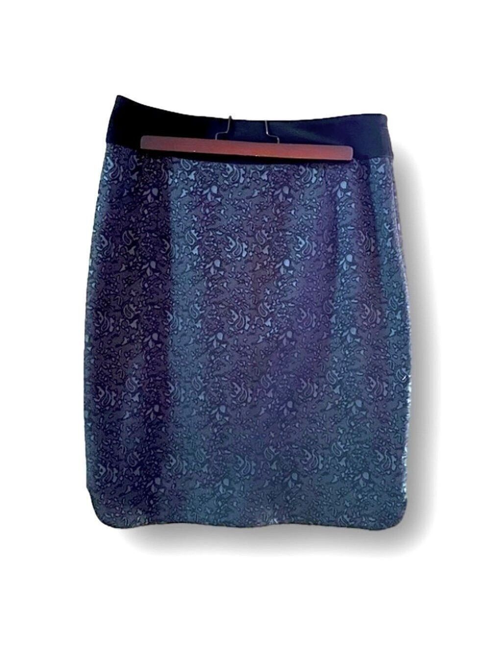 Tahari Skirt. Deep blue and black lace pattern. Side slits. Back zipper.